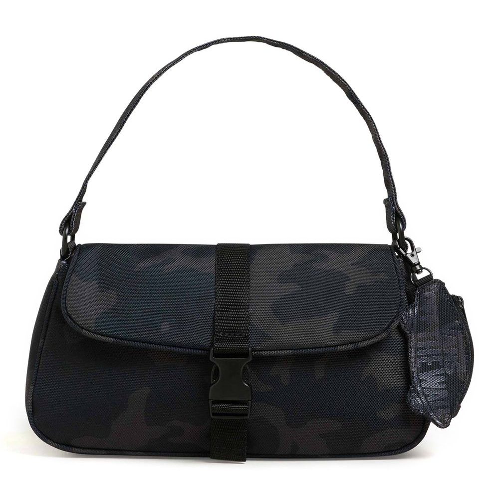 Hooked On Bag Black Camo