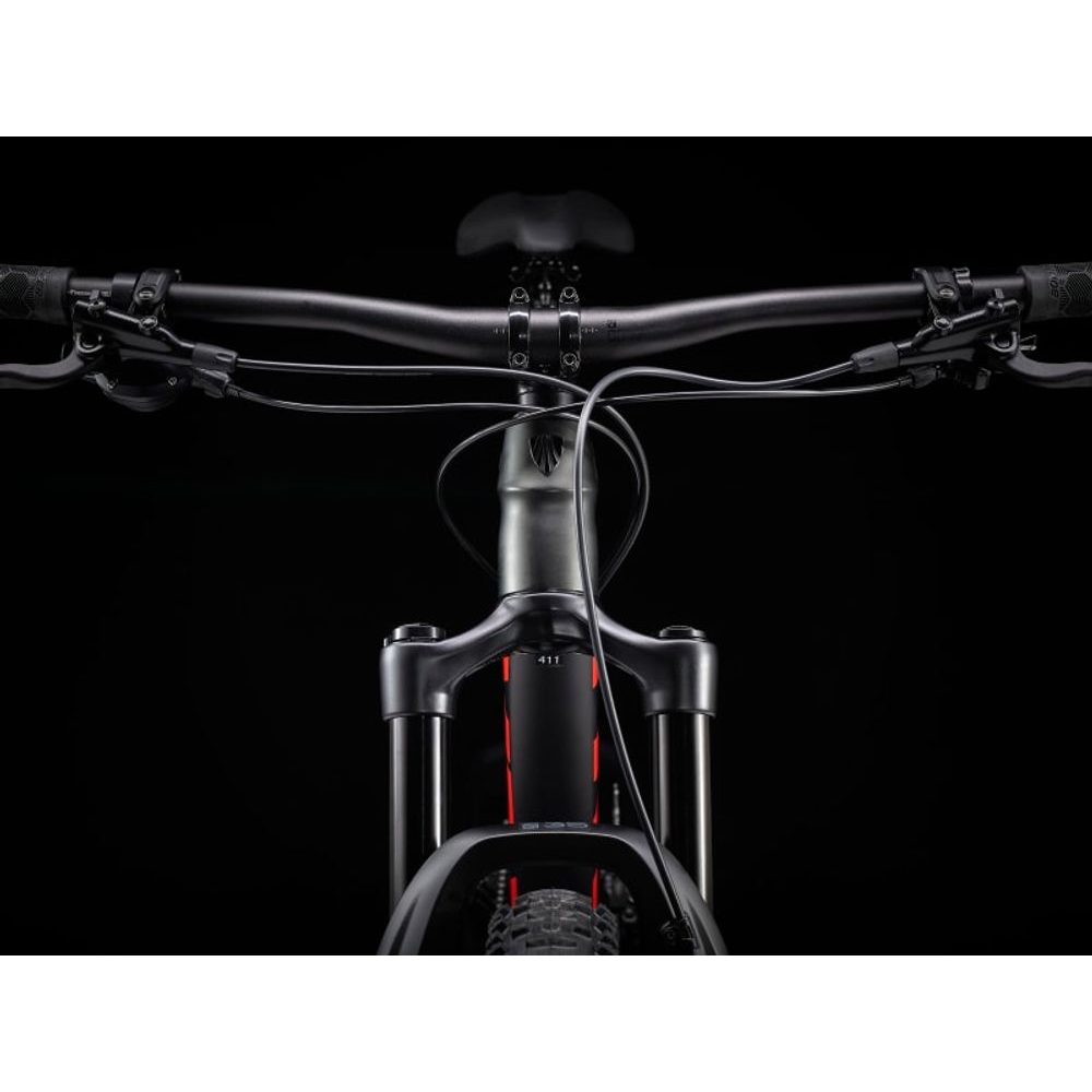 Outdoorweb.eu Roscoe 8 Matte Black Olive trail bike TREK 1 411.51
