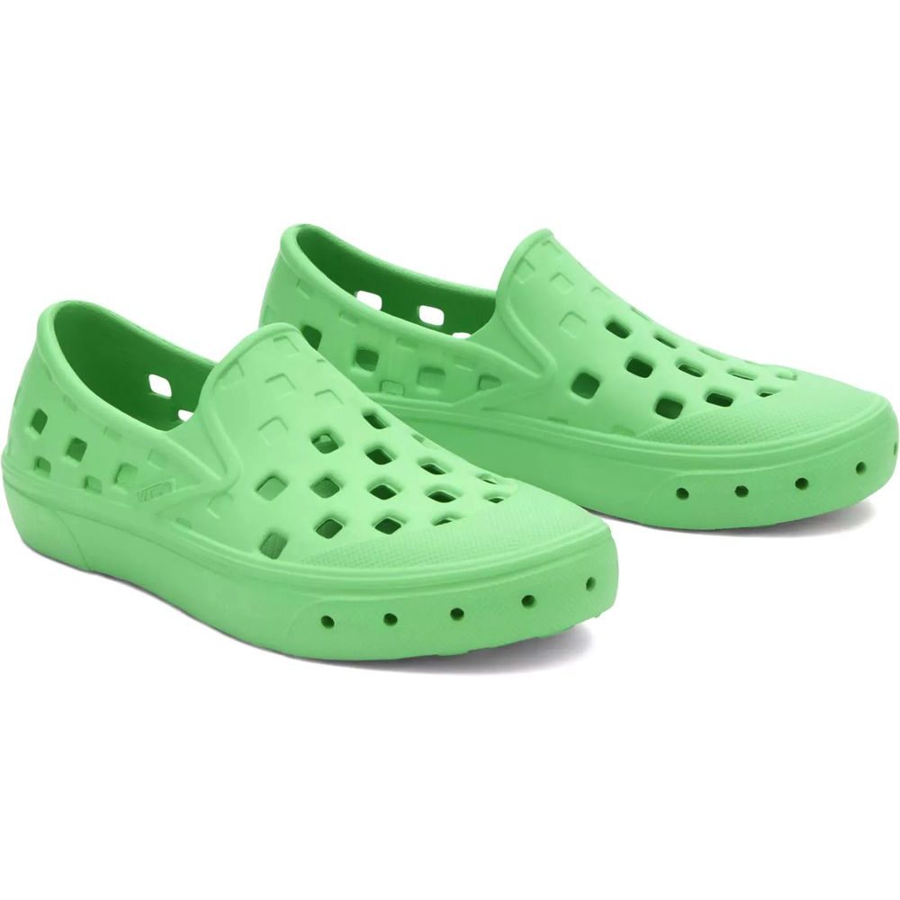 UY Slip-On TRK Poison Green