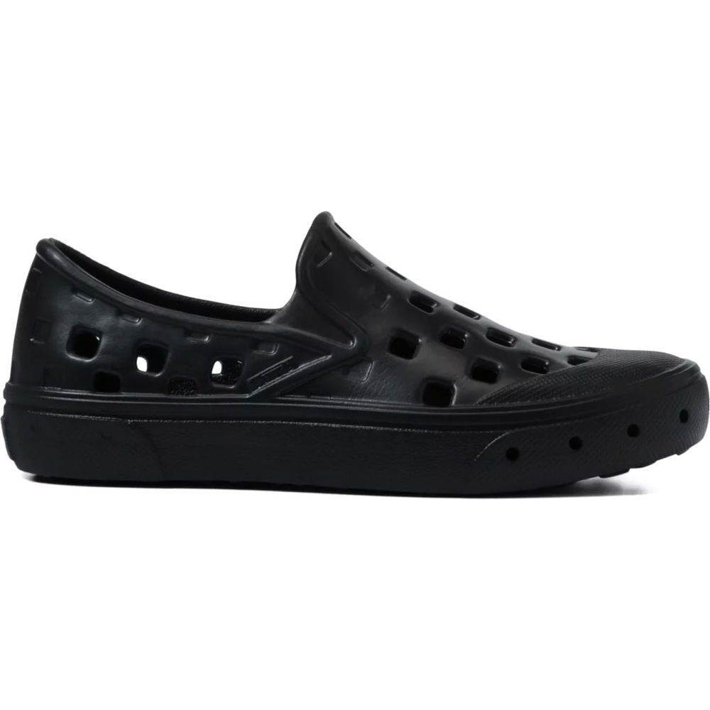 UY Slip-On TRK Black