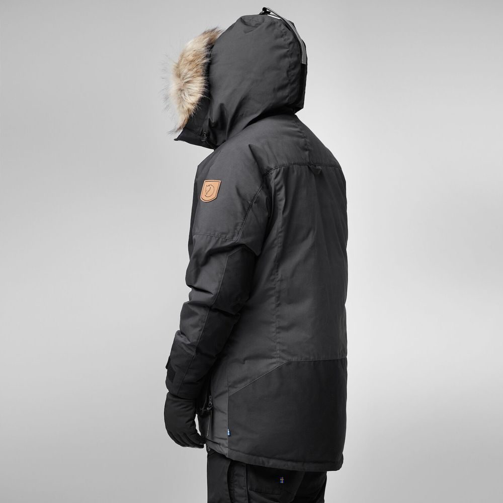 Outdoorweb.eu Polar Expedition Parka M Laurel Green Deep Forest men s winter jacket FJALLRAVEN 1 068.57