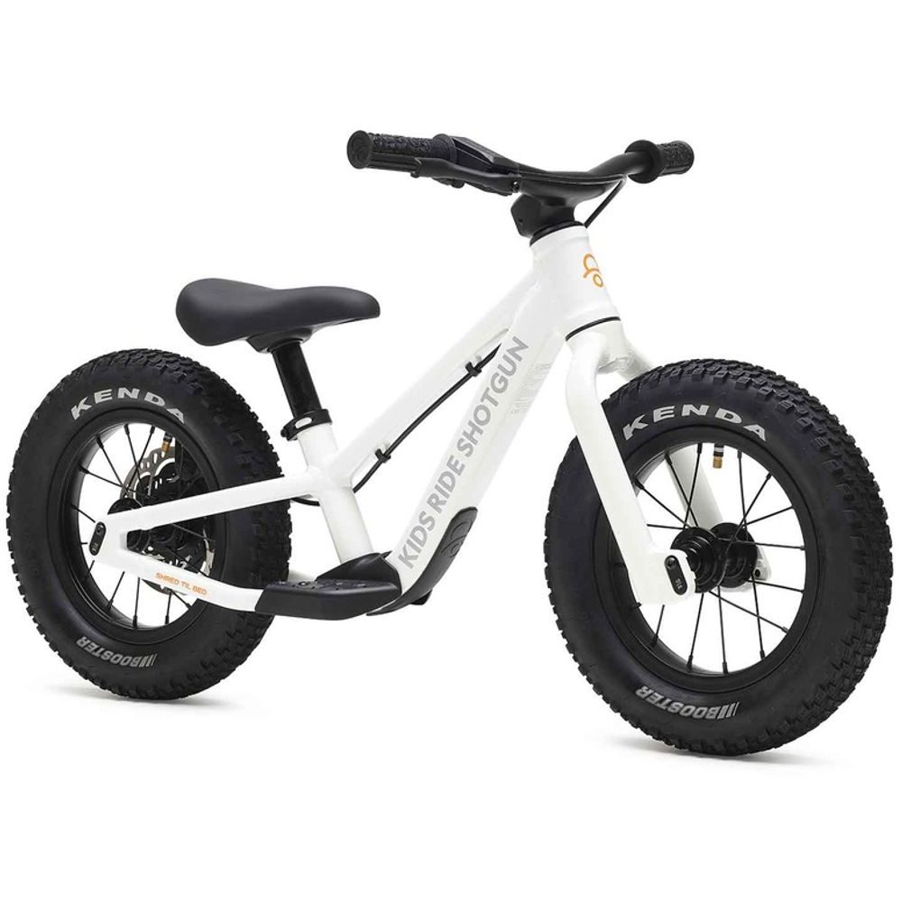 Dirt Hero 12" s brzdou 2026
