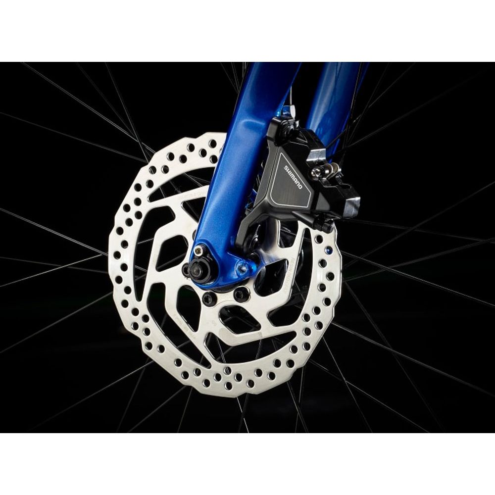 Outdoorweb.eu FX 3 DISC Stagger Alpine Blue to Deep Dark Blue Fade fitness bike TREK 795.00