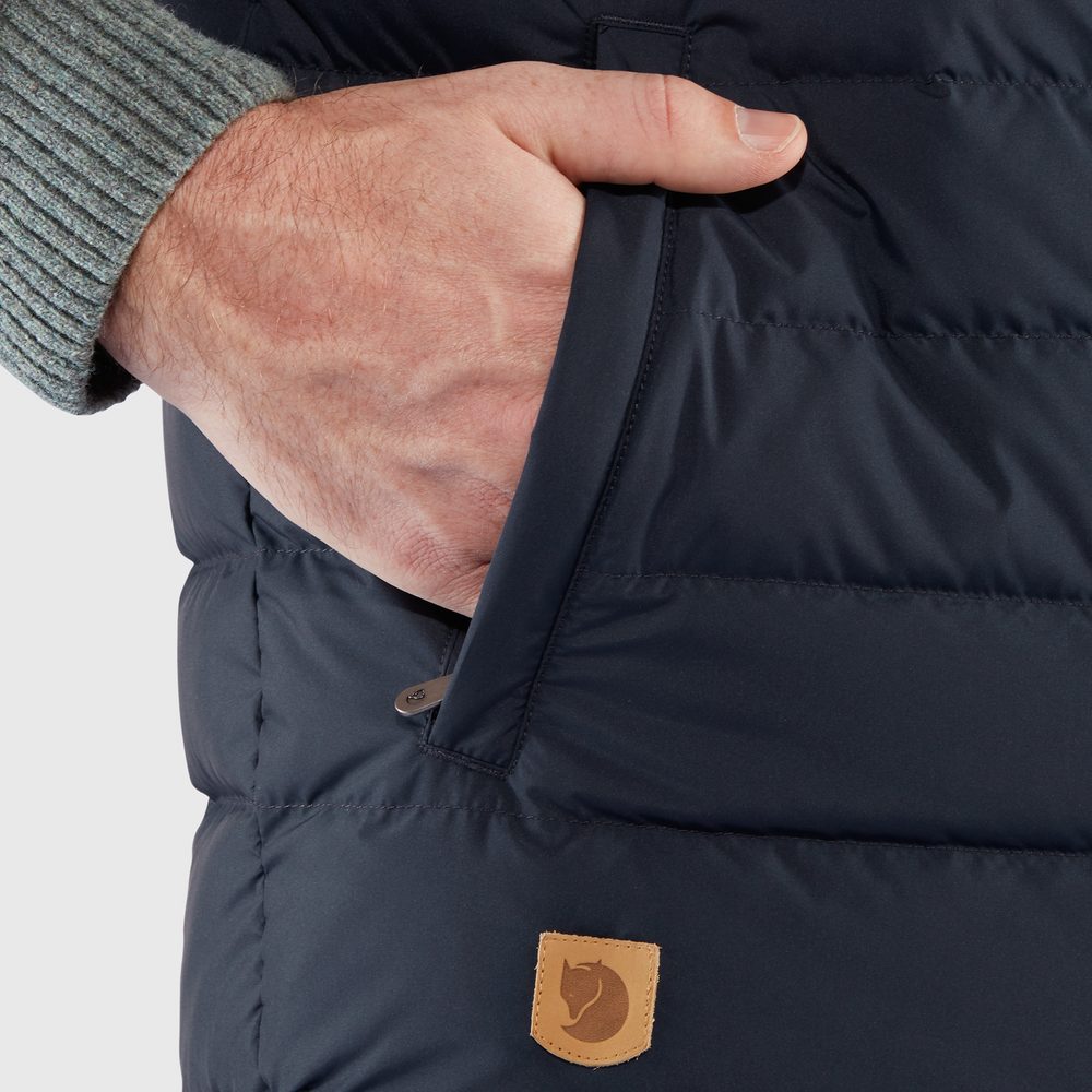 Outdoorweb.eu Greenland Down Liner Vest M Dark Navy men s vest FJALLRAVEN 206.30