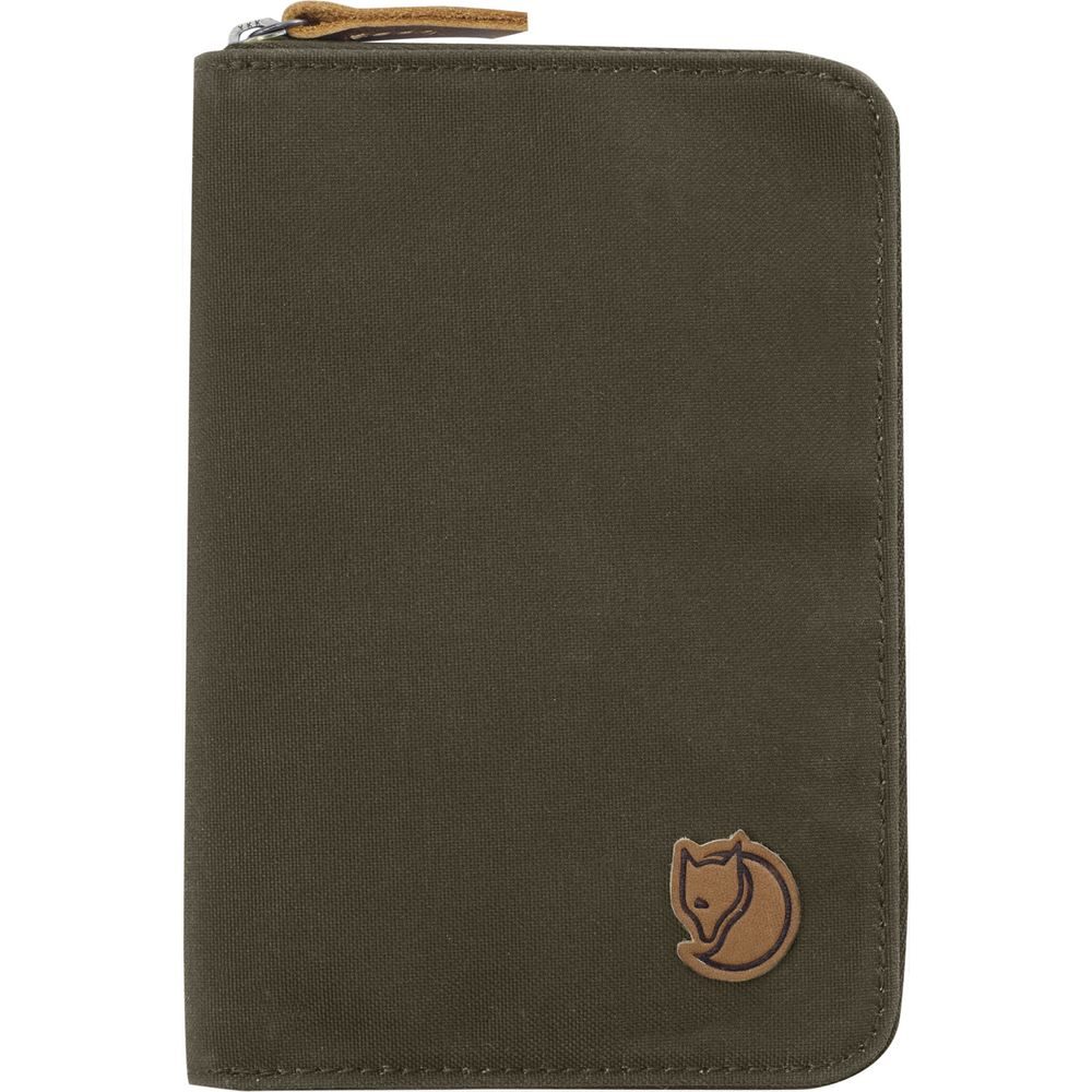 Passport Wallet Dark Olive