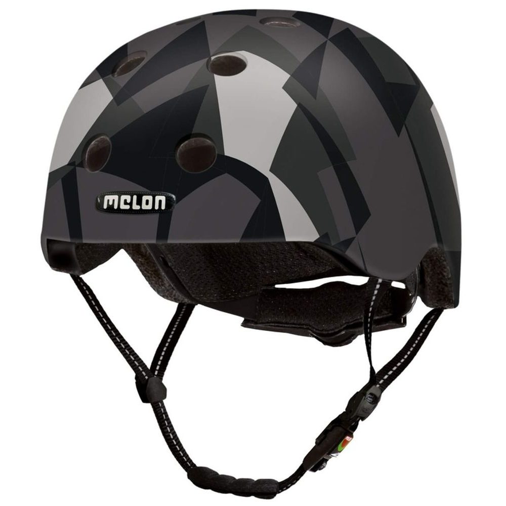 Urban Active Black Widow