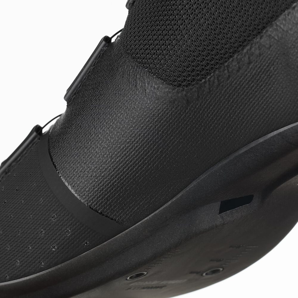 TEMPO OVERCURVE R4 BLACK - BLACK