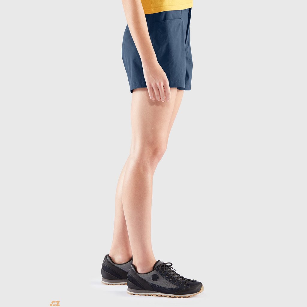 Outdoorweb.eu High Coast Lite Shorts W Ultramarine women s shorts FJALLRAVEN 72.11