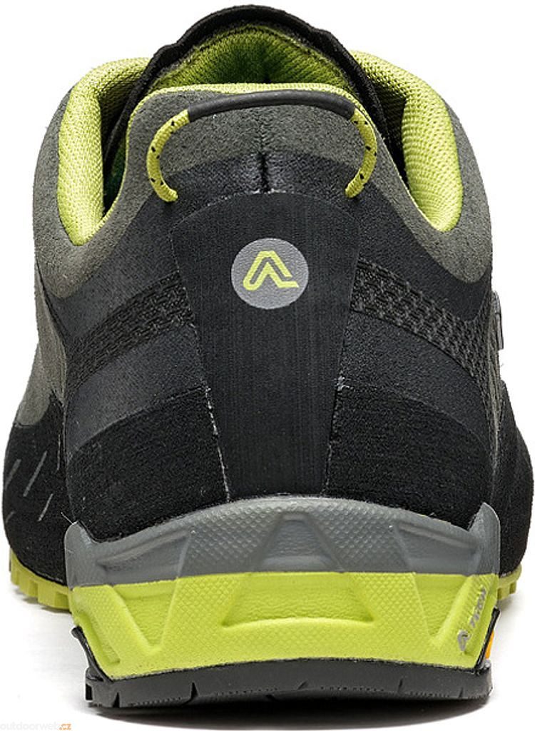 Eldo sports shoes price store