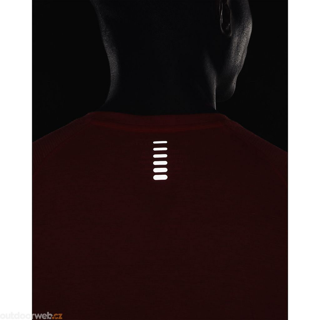 UA STREAKER TEE, Red - men's short sleeve t-shirt - UNDER ARMOUR - 28.35 €