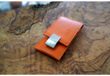 6810_O kožená s magnetickým zavíráním oranžová