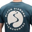 M BD BACKCOUNTRY STAMP SS TEE Midnight Blue