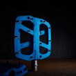 Base Flat Pedal | Composite Body | 22 Pins | Blue