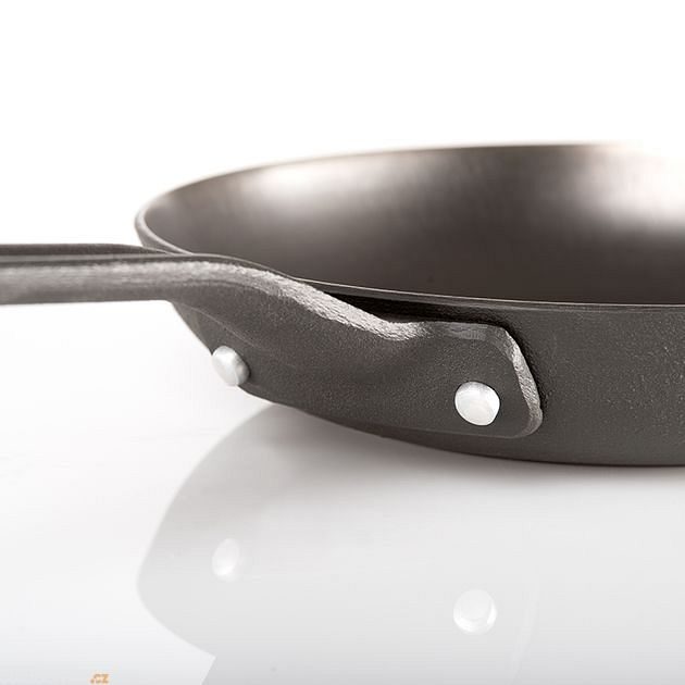 GSI Outdoors Guidecast 10 Frying Pan