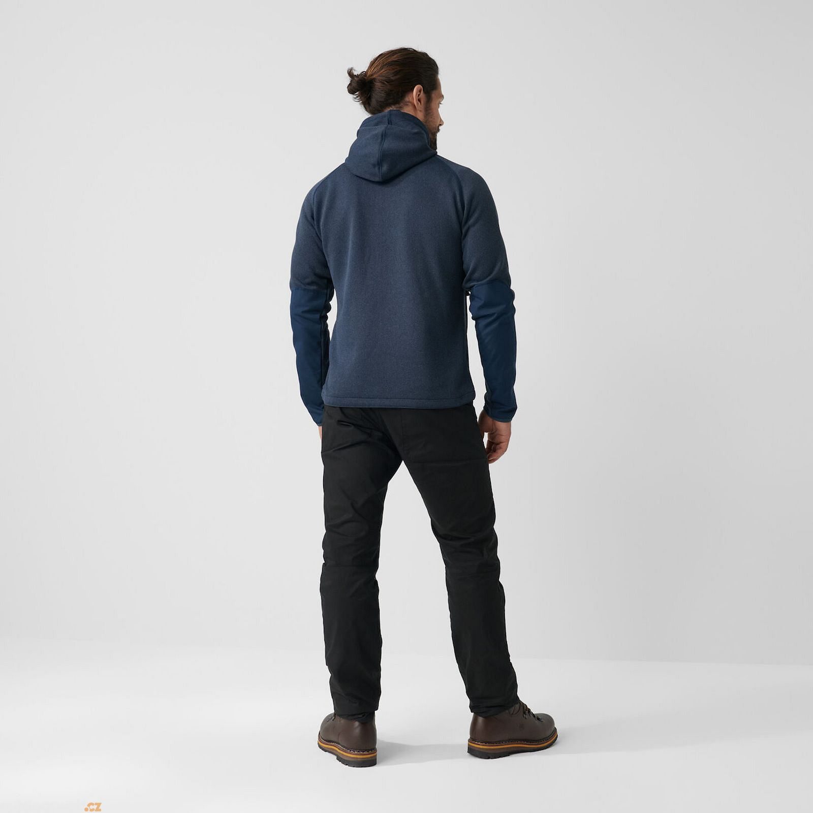 Outdoorweb.eu - Övik Fleece Hoodie M, Black - fleece sweatshirt for men -  FJÄLLRÄVEN - 178.43 €