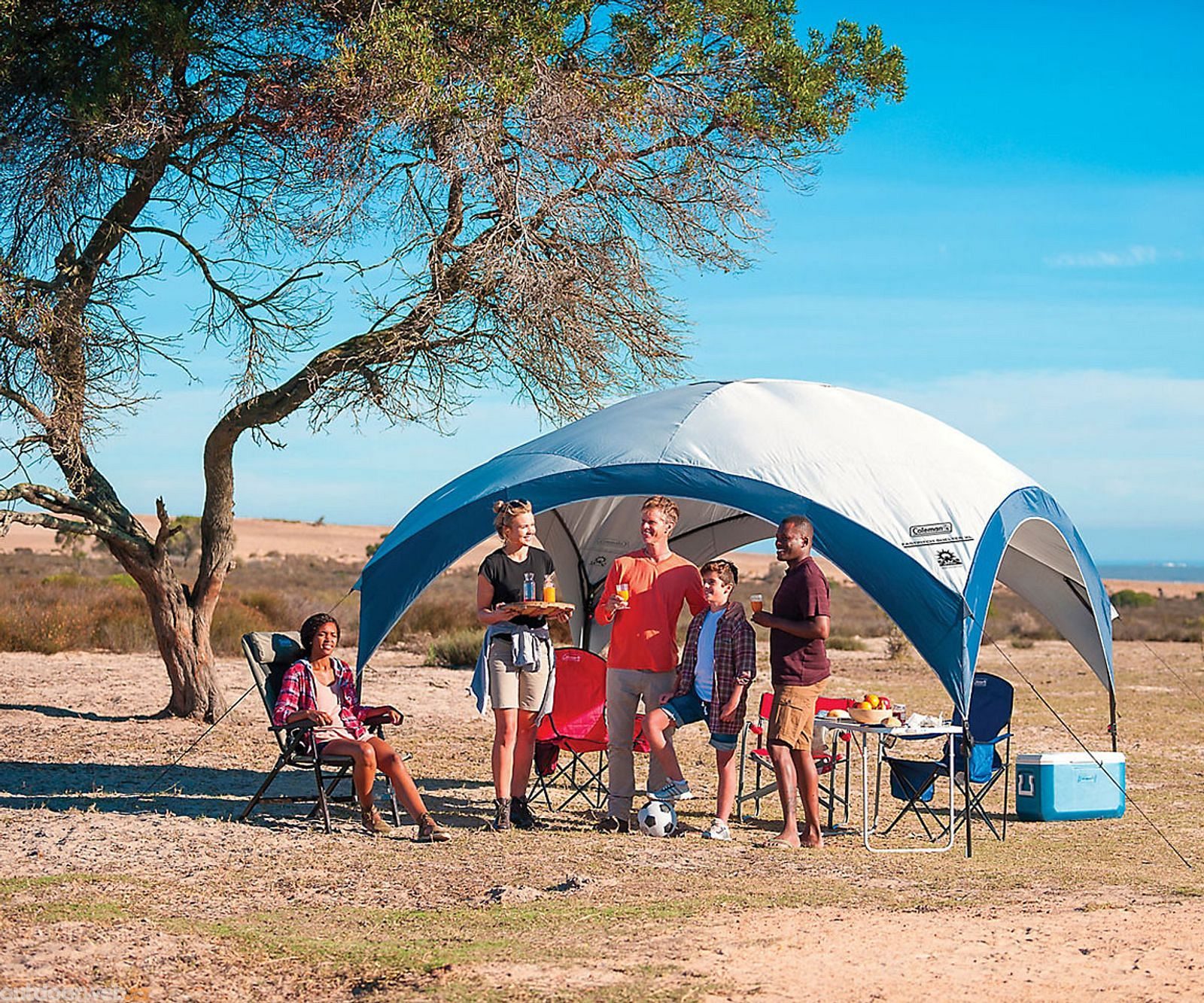Outdoorweb.eu FastPitch Shelter XL Shelter COLEMAN 318.15