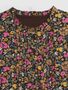 453751-00 Dětské šaty s květinovým vzorem Hnědá