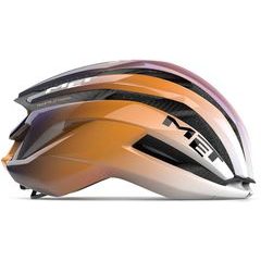 MET TRENTA 3K CARBON UAE Team ADQ Limited Edition