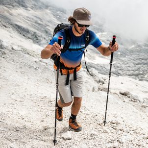How to choose trekking poles?