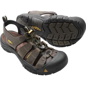 KEEN Newport M bisn