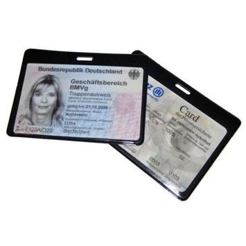 CRYPTALLOY Stíněné pouzdro na RFID kartu s očkem
