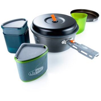 GSI OUTDOORS Pinnacle Backpacker