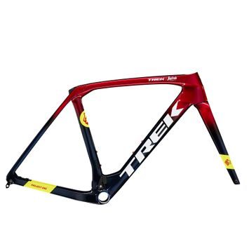 TREK Domane RSL Disc FS Metallic Red Smoke to Blue Smoke Fade