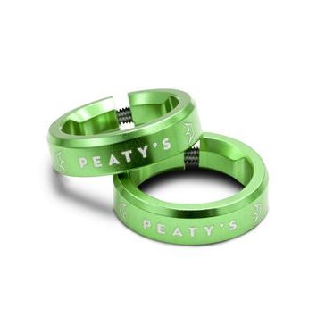 PEATYS MONARCH LOCK RING EMERALD