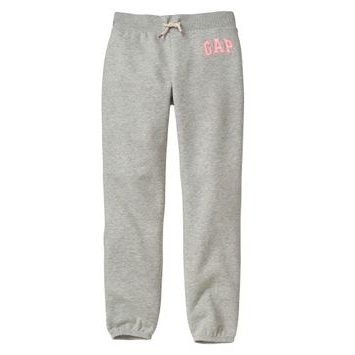 GAP 482442-00 Dětské tepláky s logem GAP Šedá