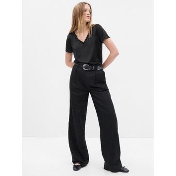 GAP 757756-01 Tričko s výstřihem do V Černá