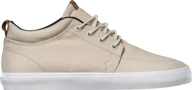 GLOBE Gs Chukka Sand