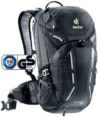 DEUTER Attack 20 black - cyklistický batoh s chráničem páteře