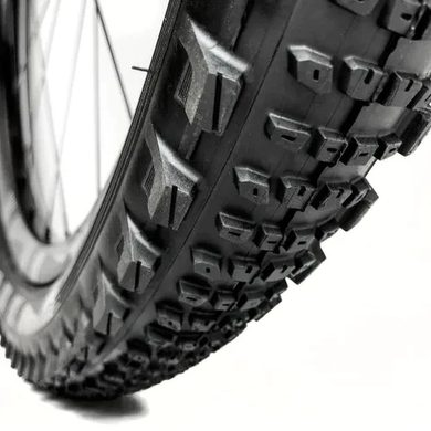 E*THIRTEEN All-Terrain Tire | 29" x 2.4" | Enduro Casing | Mopo Compound | Black