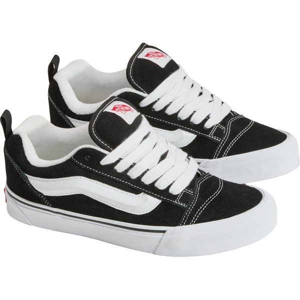Knu Skool, BLACK/TRUE WHITE