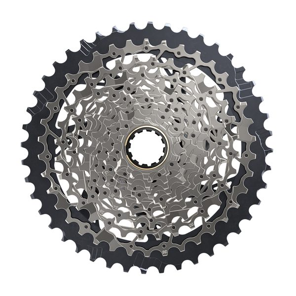 AM CS XG 1271 D1 XPLR 10-44