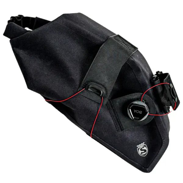 Grinta roll top bag