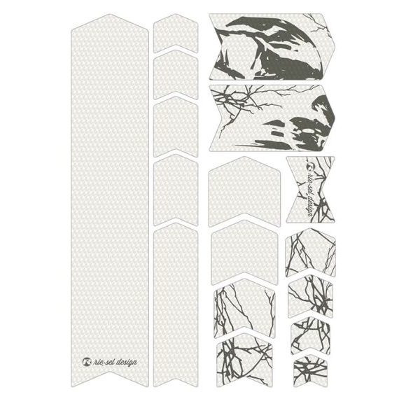 TAPE 3000 skull