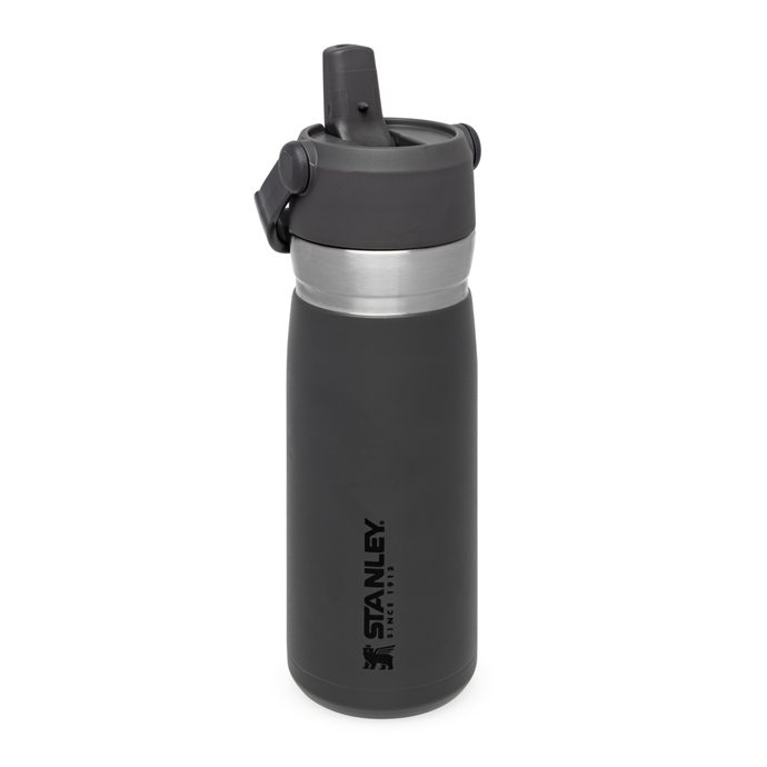  GO FLIP STRAW 650 ml dark grey - vacuum bottle - STANLEY -  40.14 € - outdoorové oblečení a vybavení shop