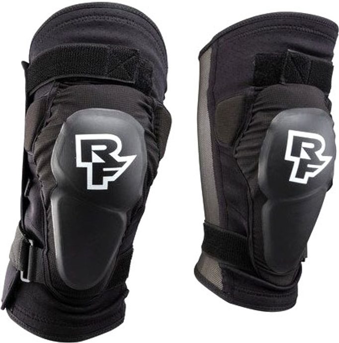 RACE FACE ROAM STEALTH knee pads, stealth