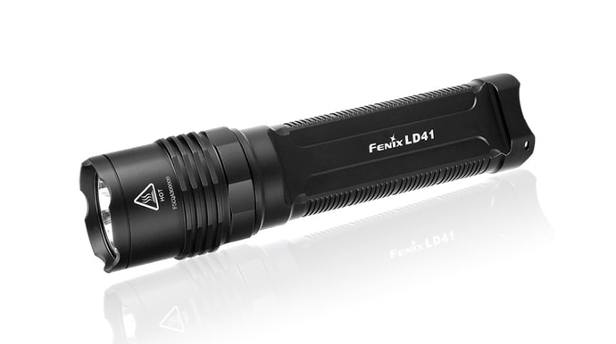 FENIX LD41 XM-L2 (960 lumens)