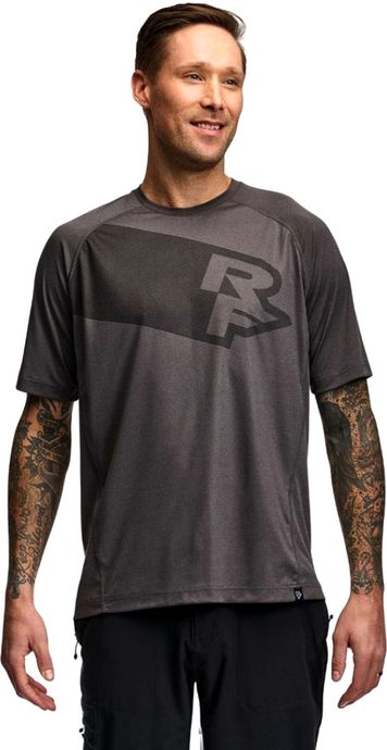 RACE FACE TRIGGER jersey neck sleeve, black