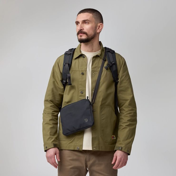 FJÄLLRÄVEN Färden Carry-On Pack Coal Black