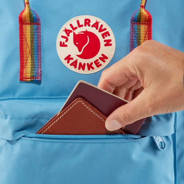 FJÄLLRÄVEN Kånken Rainbow 16 Chalk Rose-Rainbow