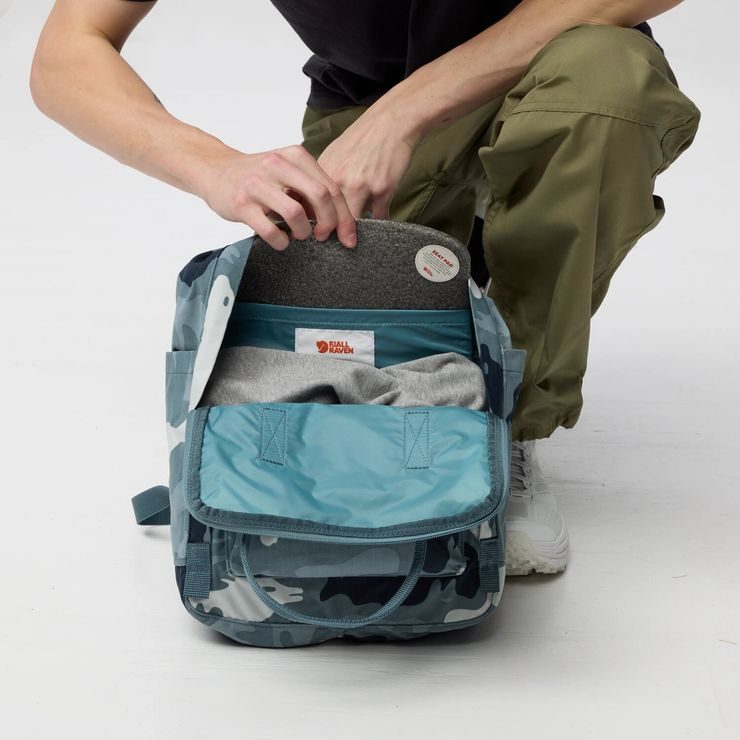 FJÄLLRÄVEN Kånken Graphics Nimbus Blue-Hidden Animals