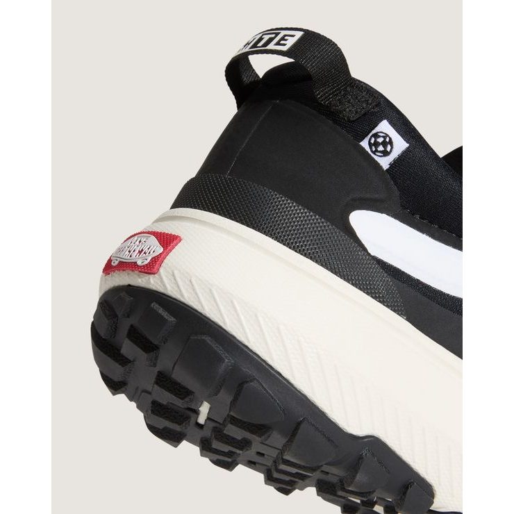 VANS MTE Crosspath BLACK/WHITE