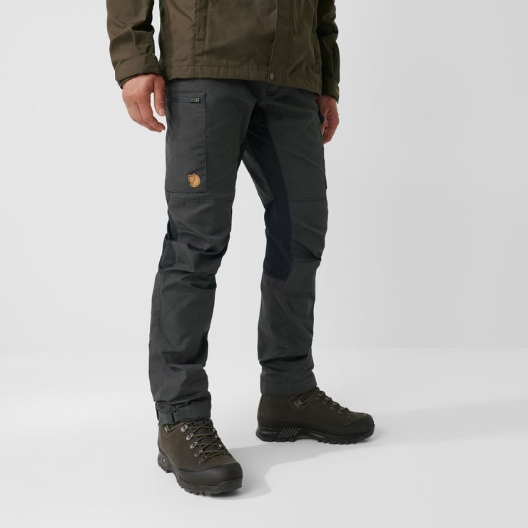 FJÄLLRÄVEN Kaipak Trousers M Dark Grey-Black