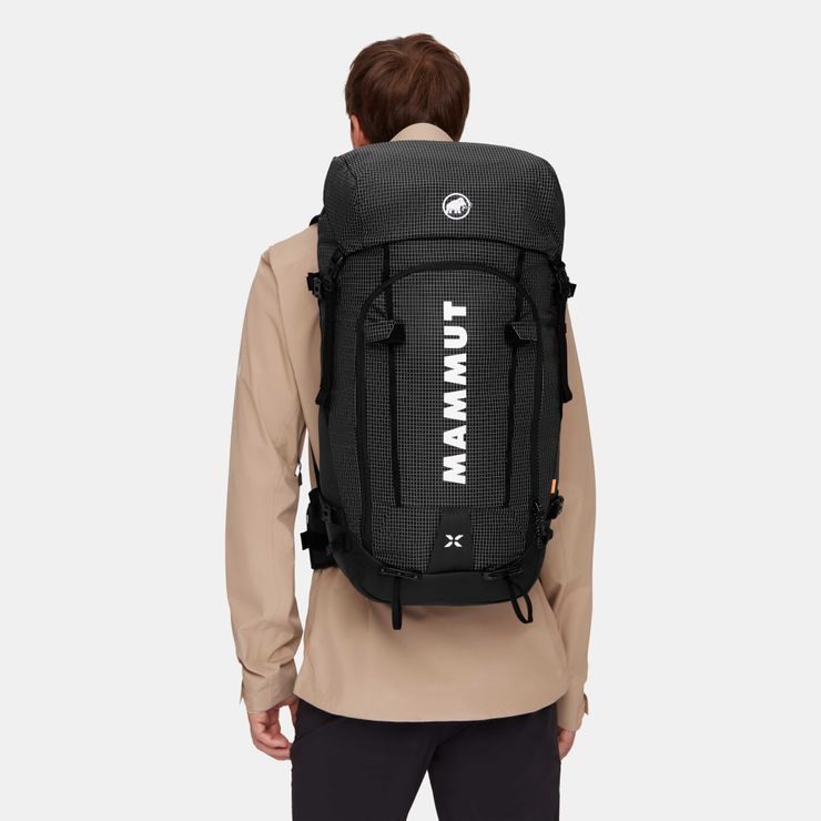 MAMMUT Trion 50 black