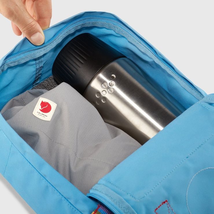 FJÄLLRÄVEN Kånken Rainbow Mini 7 Chalk Rose-Rainbow