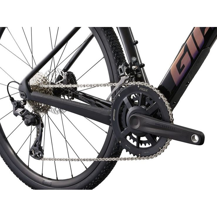 GIANT Revolt Advanced 2 Carbon Smoke