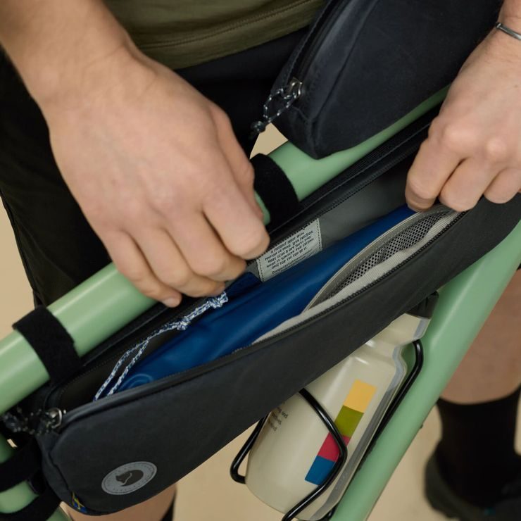 FJÄLLRÄVEN Hoja Frame Bag M Black